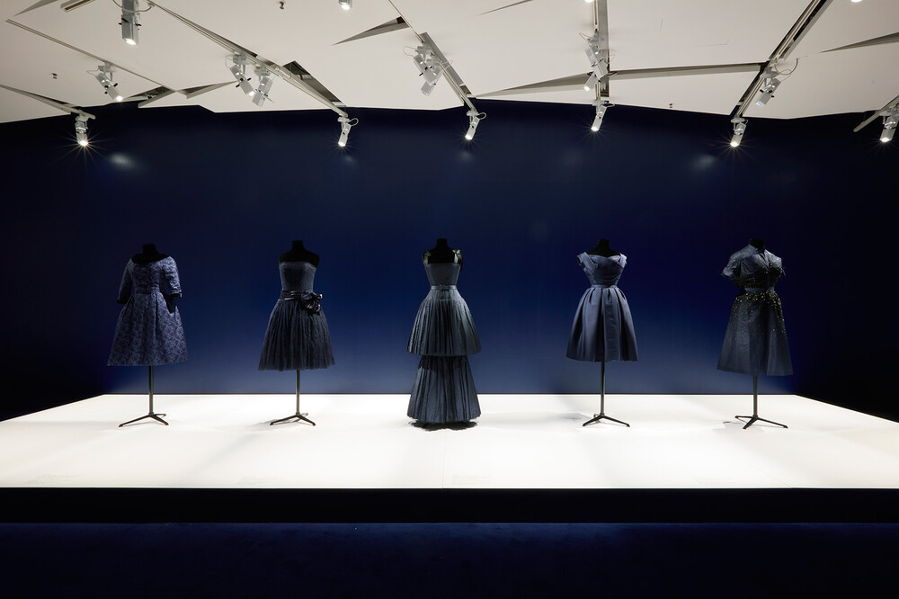 La Galerie de Dior : I Feel Blue - © Galerie des Galeries