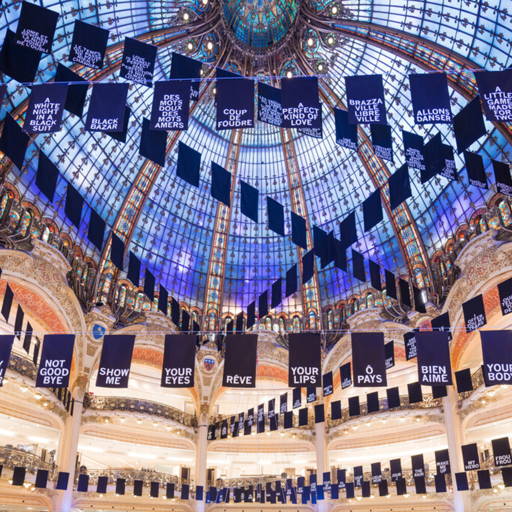 Under the Dome - © Galerie des Galeries