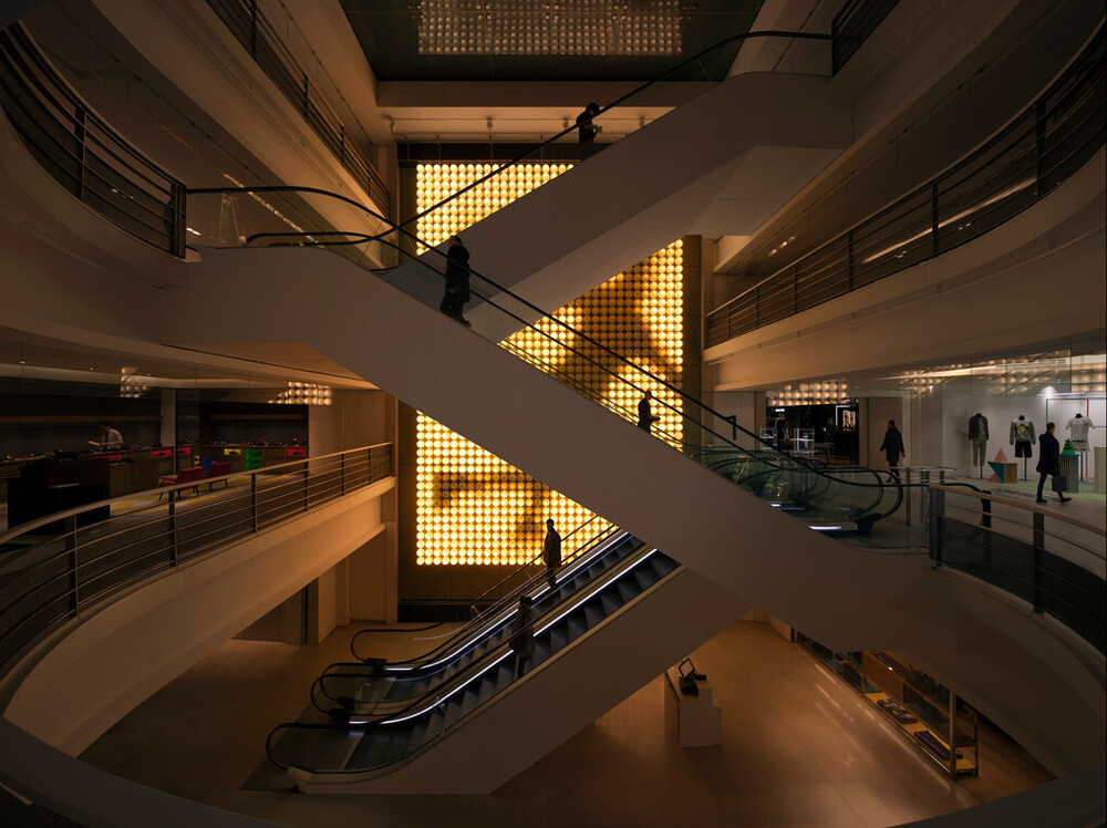 Art - © GALERIE DES GALERIES