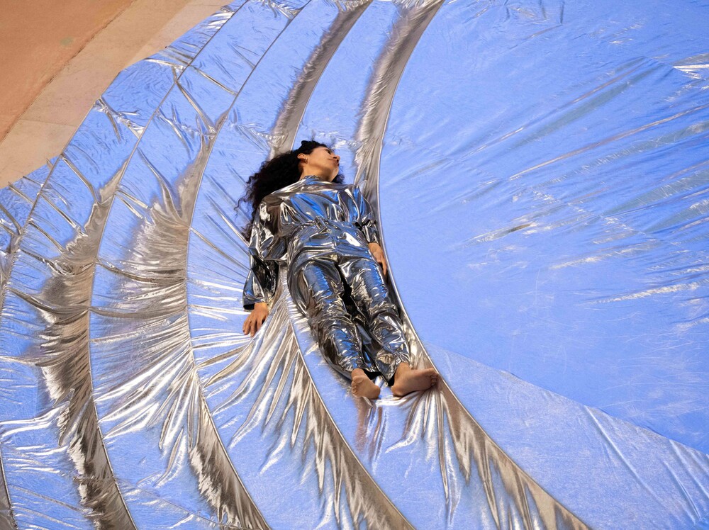 BY NIGHT "LIVE" - © Galerie des Galeries