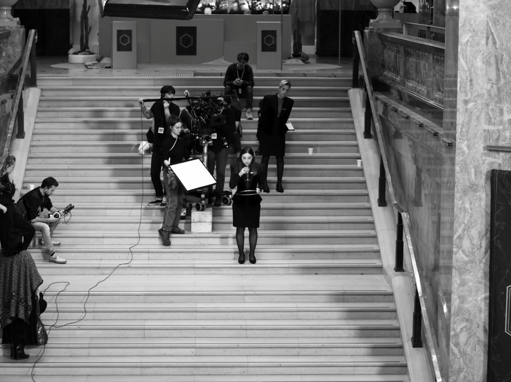 Deux personnes <BR> échangeant de la salive - © Galerie des Galeries