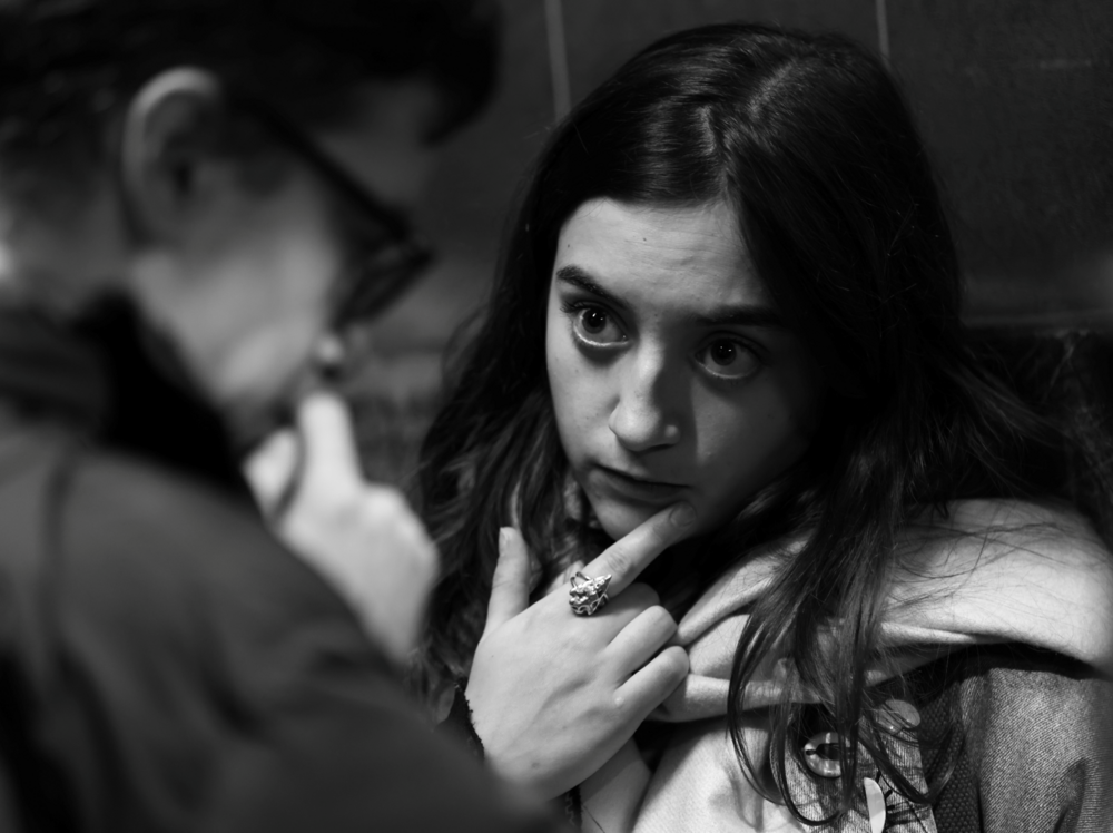 Deux personnes <BR> échangeant de la salive - © Galerie des Galeries