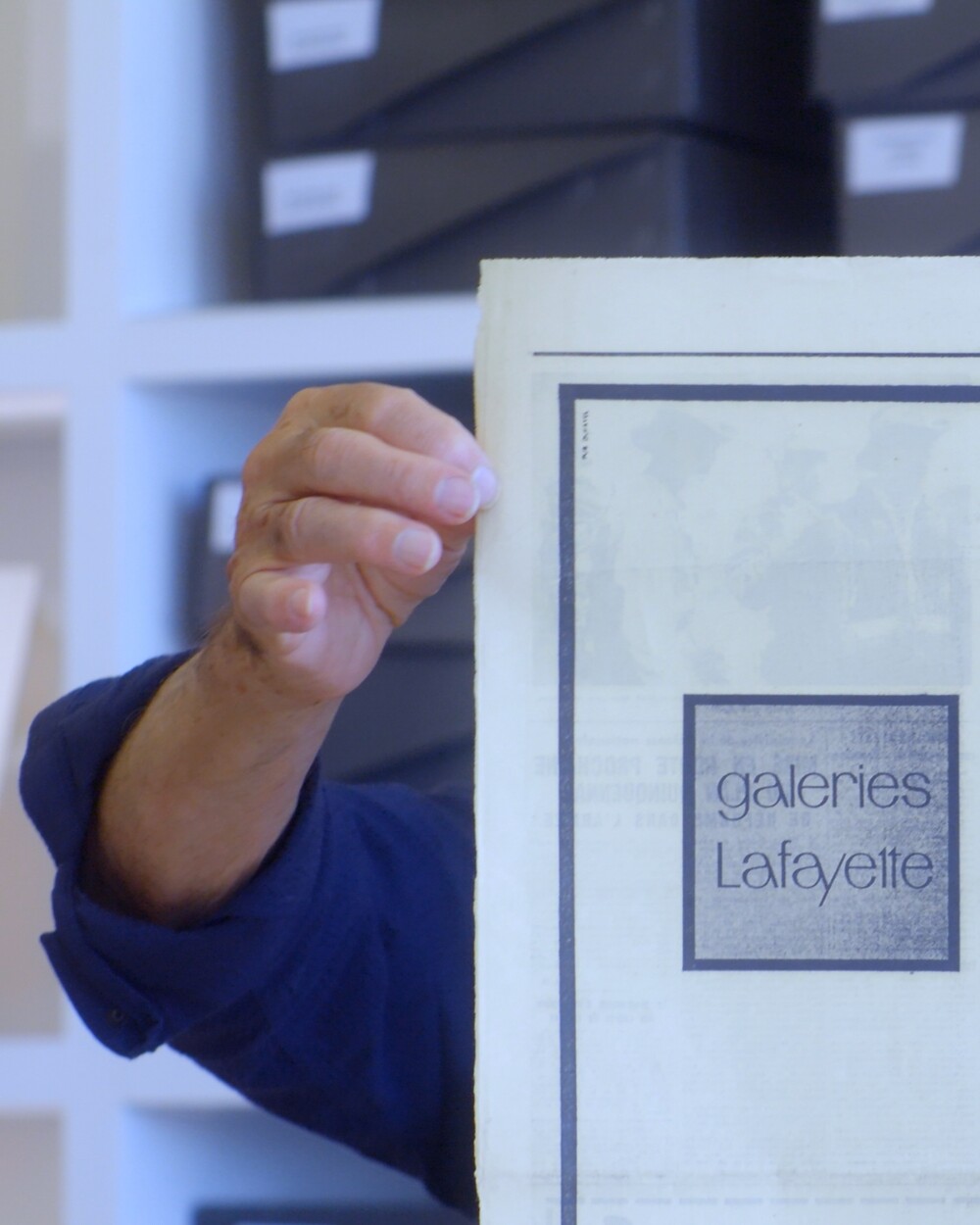L'interview - © GALERIE DES GALERIES